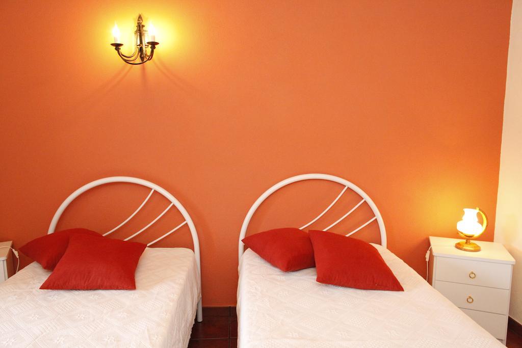 Casa Capelinhos Guest House Capelo Room photo
